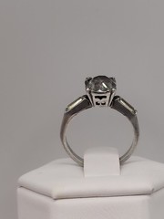 MADE IN THE USA! Vintage Uncas Sterling Silver Cubic Zirconia Ring Size 6