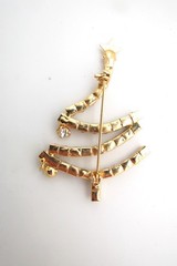 Vtg Stylized Christmas Tree Brooch w/Green & Crystal Rhinestones & Dangles