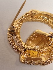1 Vtg Christian Dior 1970s Knot Brooch & 1 Gold-Tone Intertwined Circle Brooch