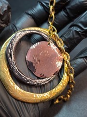 Joan Rivers Hammered Gold Brass Copper Circle Disk Pendant Necklace