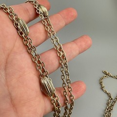 Vintage Flapper Chain Necklace Gold Tone Textured Cable Link Oval Station Bead