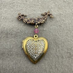 Vintage Heart Shaped Filigree Floral Pendant Pinback Locket Gold Tone