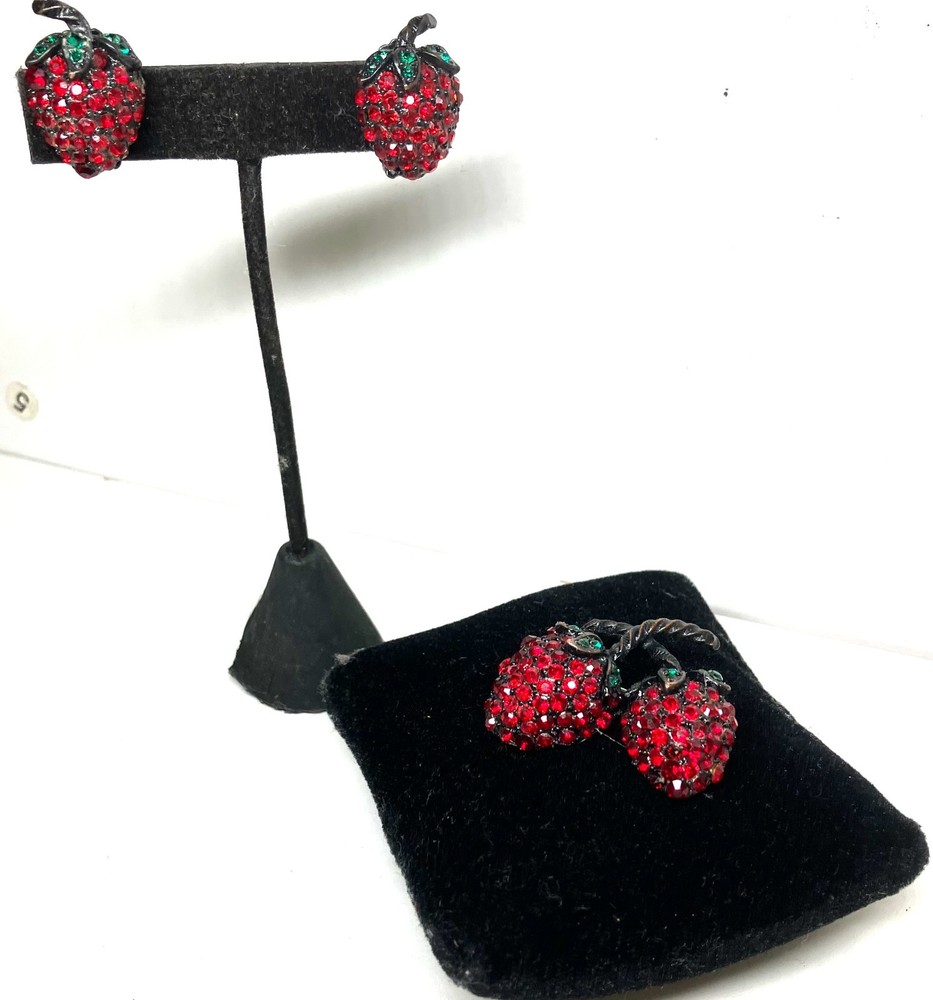 Signed WEISS Gunmetal Red Rhinestone Strawberry Brooch Pin Clip Earrings Set