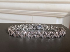 Ross Simons sterling silver flower .50 ct. t.w. diamond bracelet Size 7 1/4”