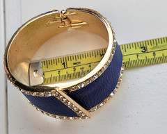 Gold Tone Blue Pebble Leather Inlay Hinge Bracelet With Clear Crystal 6.75 in