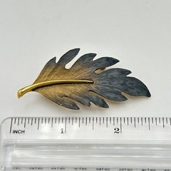 Lind Gal Leaf Brooch Pin Gold Tone Smokey Black Tips Textured LG Vintage