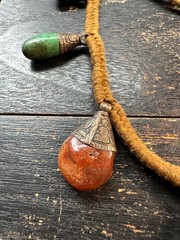 Vintage Himalayan Tribal Amulet Necklace, Boho Shell & Stone Charm, 32″