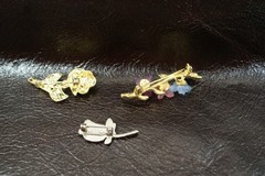 BR67 Vintage Brooch, Pin, Costume Jewelry, Lot of 3, Flowers
