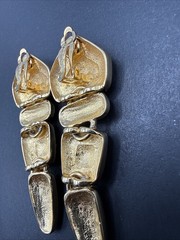 Erwin Pearl Vintage Dangle Gold Tone Black Enamel Clip On Earrings J6a