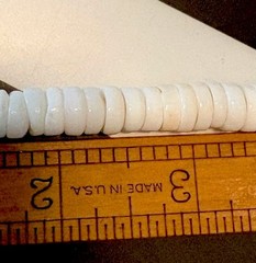 9-10mm 70’s HAWAIIAN PUKA SHELL Necklace 19 inch men/women’s
