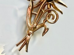 VINTAGE SIGNED CORO RHINESTONE FLOWER BROOCH,MOON GLOW CAB,GILT,STATEMENT PIECE