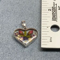 Real Flowers Heart Pendant Silver Resin Valentine Love Retro BoHo Vintage Granny