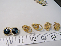 LOT OF 33 VINTAGE EARRINGS CLIP SCREWBACK ENAMEL RHINESTONE EISENBERG SARAH COV