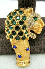 KENNETH J LANE BLUE LAPIS CABOCHON EMERALD CRYSTAL LION MANE BROOCH PIN MADE USA