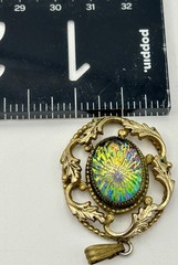 Vintage Gold Tone Oval Watermelon Rivoli Pendant Unmarked