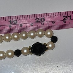 NWT faux pearl black glass bead necklace vintage Long 1 Piece Gold Tone Beads