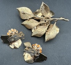 Vintage Signed Vendome Enamel Flower Brooch Faux Pearl Clip On Earrings Dogwood