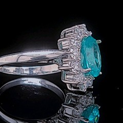 Vintage 18K White Gold Engagement Ring 4.02ct. Neon Blue Tourmaline Oval Shape