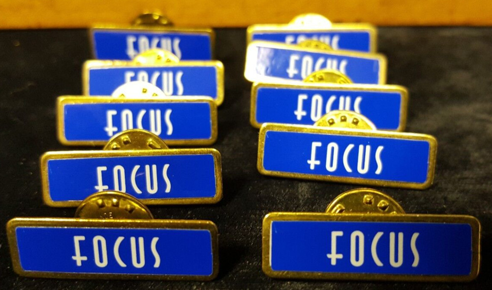 Vintage NOS 10X FOCUS Pins Lot of 10 Royal blue + gold tone w/ backs wholesale