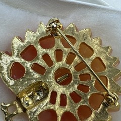 Vintage Lucite Peacock Brooch Pink Unsigned Hattie Carnegie Peach Sherbet