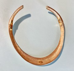 Erwin Pearl Signed Brushed Gold Tone Hinged Necklace – Fabulous