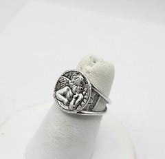 Designer Vintage Shube’s Dakota West Sterling Silver Cherub Angel Ring Size 5