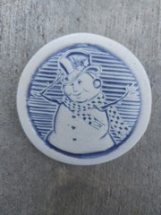 Vintage Pottery Snowman Brooche Mid Century Novelty Pin