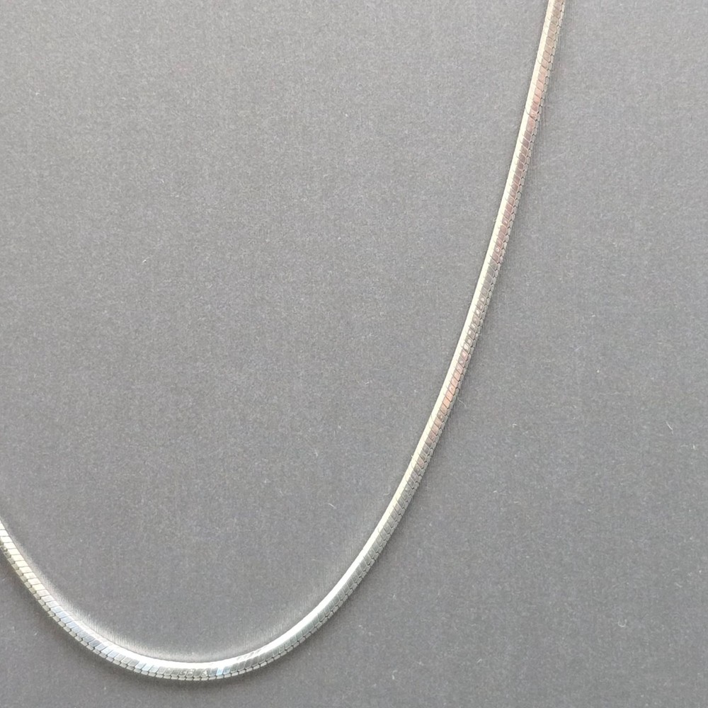 Vintage Sterling Silver Snake Chain Necklace 17″ 925 Italy AGI Minimalist Design