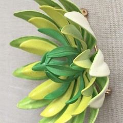 Vintage Flower Brooch Pin 2.5 Inches
