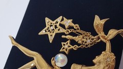 KIRK’S FOLLY Fairy Godmother Brooch Crystal Orb Large Gold Tone Wings Vtg 3-1/2″