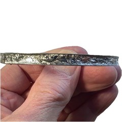Vintage Marathon 925 Sterling Silver Etched Leaf Pattern Hinged Bangle Bracelet
