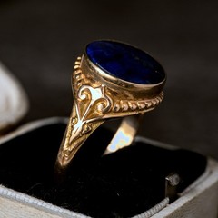 UNUSUAL ORNATE ANTIQUE ENGLISH 15K GOLD LAPIS LAZULI SIGNET RING PINKY RING 1880