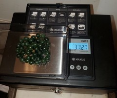 Vtg Hand-Knotted Spinach Green Nephrite Jade Beaded 18″ Fishhook Clasp Necklace