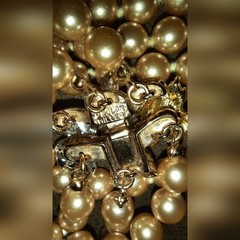 Nolan Miller Signed goldplate cz flower clasp vintage glass pearl necklace 80s