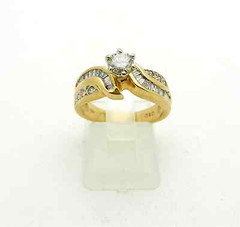 Solid 14k Yellow Gold Natural Diamonds Cluster Ring size 6