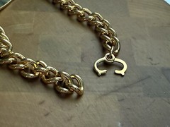 NOS Vintage Speidel 8.25” Gold Tone Herringbone Bracelet USA, Unisex Blank