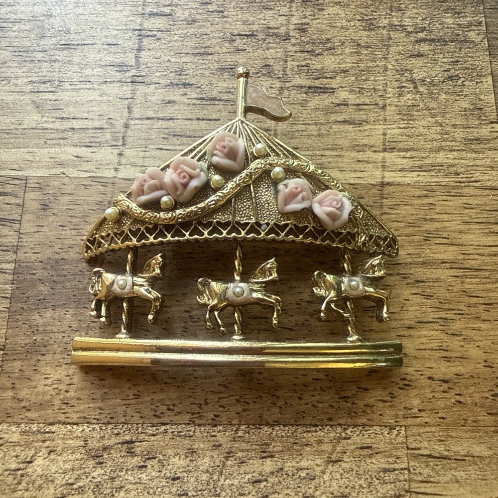 1928 Vintage Carousal Pin Brooch Horse Gold Pink Roses Romantic 1980s BinBG