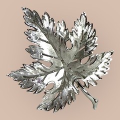 Vintage TRIFARI Brushed Silver MAPLE LEAF Pin Brooch Pierced Openwork Signed