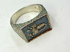 Vintage Sterling Silver Ring Scorpion Signet Bar Black Mens 8 8.5 Carved Rustic