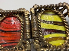 Vintage Chunky Swirl Art Glass Cabochon Link Bracelet Brass Retro 1950s Dungeon