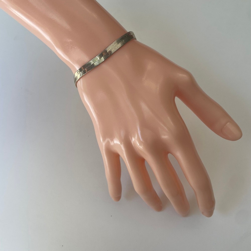 Revlon Vintage Gold Tone Herringbone Chain Bracelet Wavy Texture Flat Link 7.25″