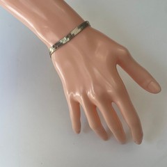 Revlon Vintage Gold Tone Herringbone Chain Bracelet Wavy Texture Flat Link 7.25″