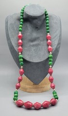 Vintage Bright Green Pink Textured Beaded Barrel Clasp Necklace N1D