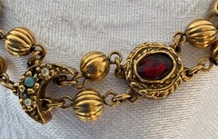 Lot of 6 vintage costume jewelry pieces in red/gold tone shades