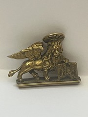 MMA Pendant Pin Lion St Mark Signed Metropolitan Museum Art Estate Jewelry 1984