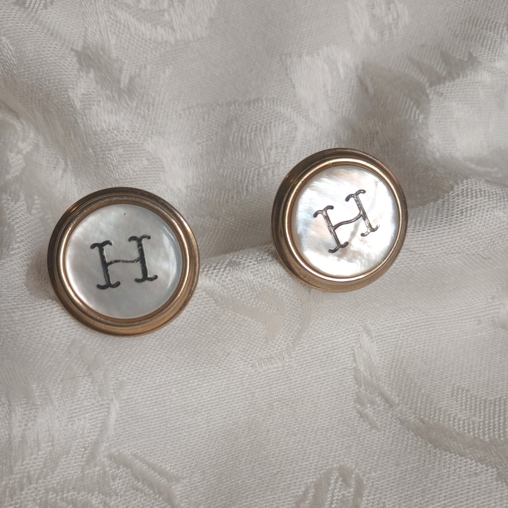 Vintage Mother of Pearl monogram H Button style Goldtone 1in Cufflinks