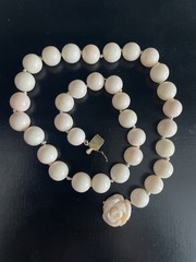NATURAL ANGEL SKIN CORAL NECKLACE W/ MATCHING EARRINGS-14kt GOLD CLASP & EARRING
