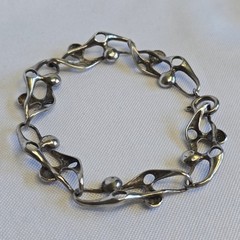 Vtg 900 Silver Panel Bracelet 17.16g Fine Jewelry 8.25″ Artisan Spring Ring