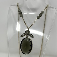 Vintage Silver Tone Faceted Smoky Gray Oval Austrian Crystal Pendant Chain 23”