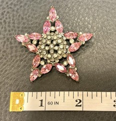 Vintage Large 2.25” Star Dome Art Deco Pink Rhinestone Pot Metal Brooch Pin